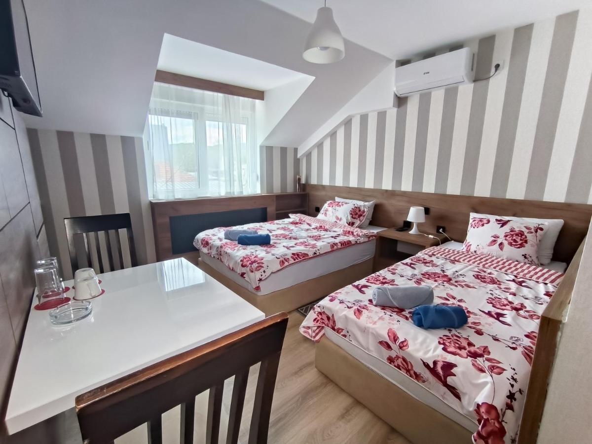 Studio Apartments Maksimovic Nis Exterior photo