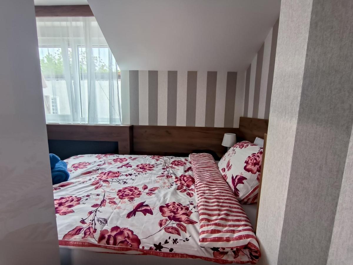 Studio Apartments Maksimovic Nis Exterior photo