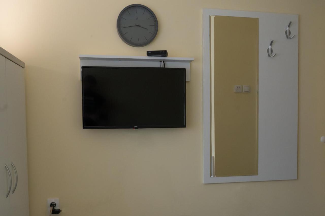 Studio Apartments Maksimovic Nis Exterior photo